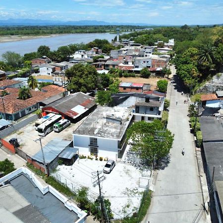 Hotel Paraiso Plaza Puerto Triunfo Eksteriør billede
