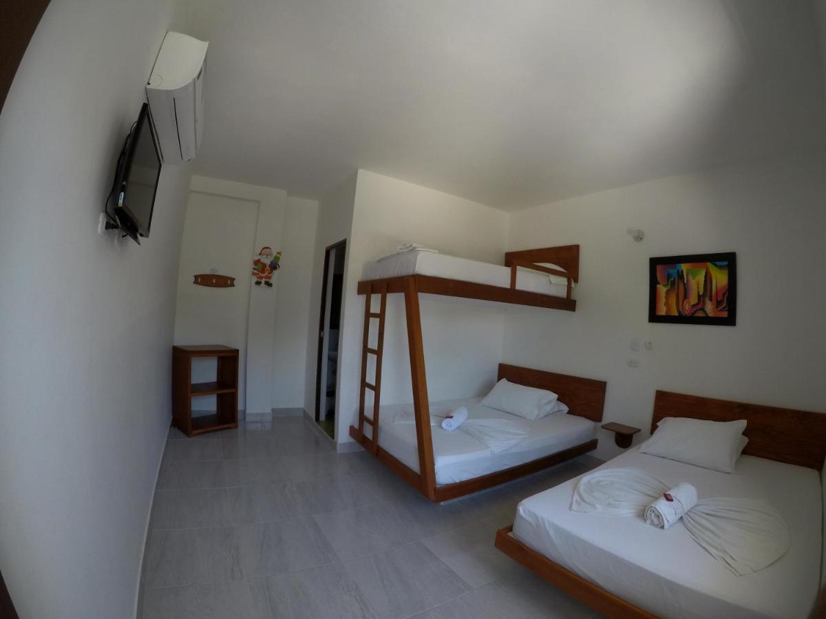 Hotel Paraiso Plaza Puerto Triunfo Eksteriør billede
