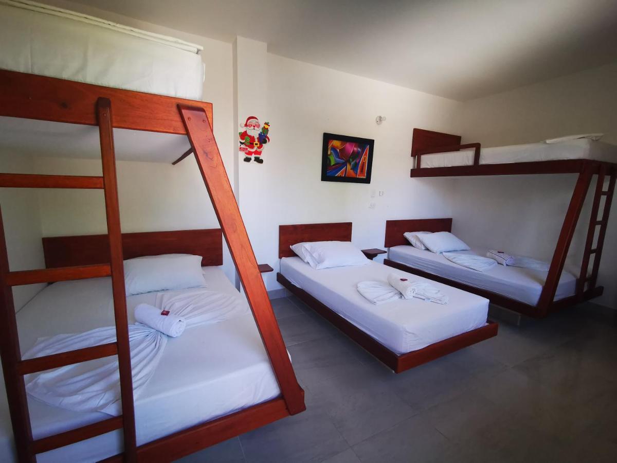 Hotel Paraiso Plaza Puerto Triunfo Eksteriør billede